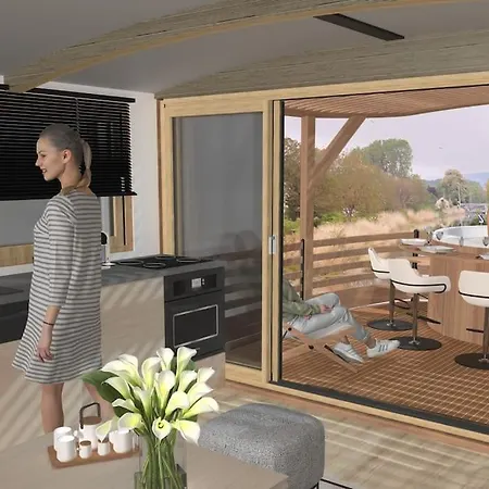 Botel Logement Sur L'eau En Champagne - My House Boat *